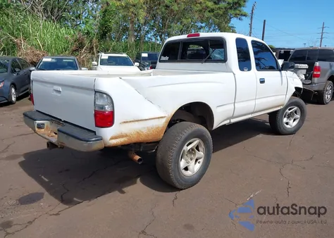 1999 Toyota Tacoma z USA, uszkodzony, nr VIN 4TAWM72N4XZ420488